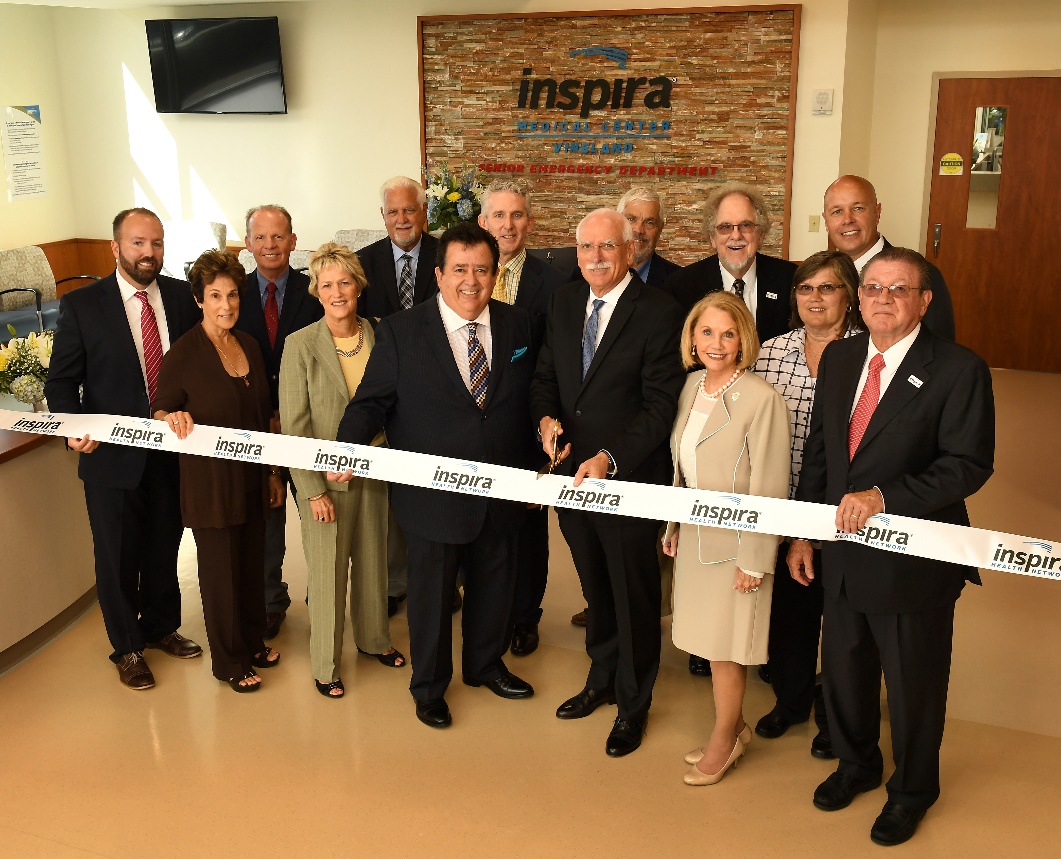 Inspira leaders and trustees cut ribbon for region’s first emergency department tailored to seniors.