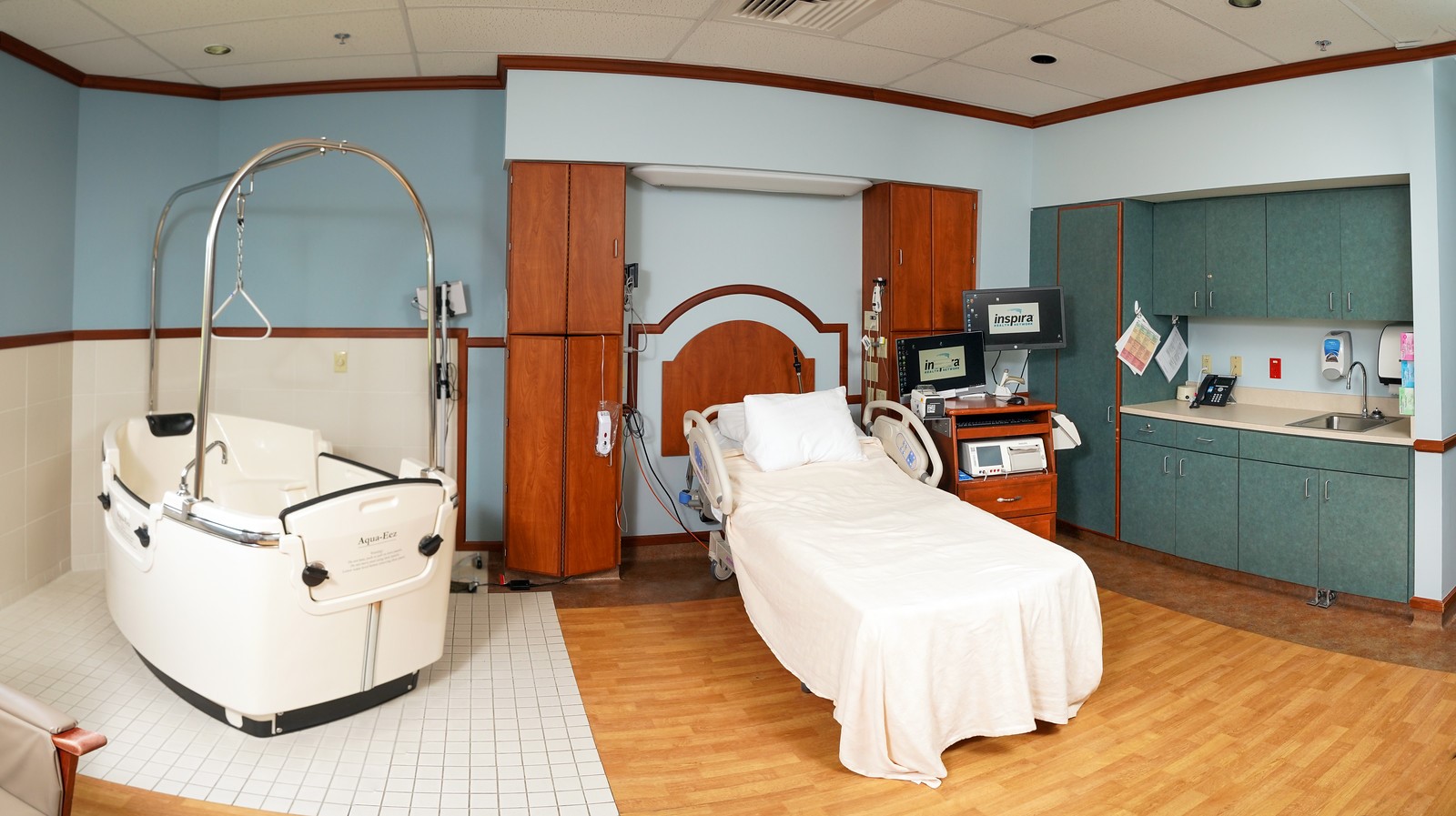 Inspira Medical Center Elmer Maternity Room with Birthing Tub