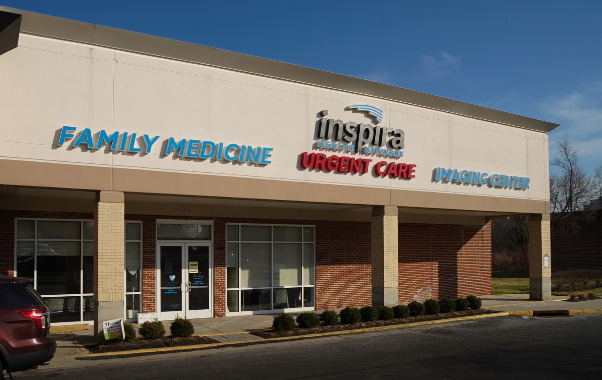 Entrance of Inspira Urgent Care Haddon Township