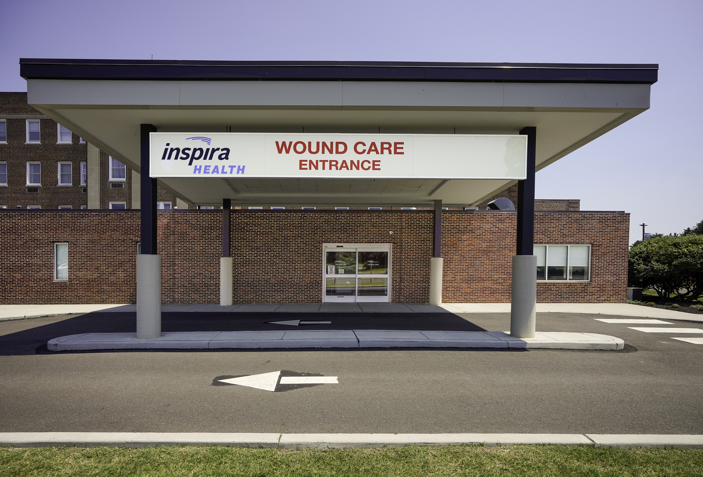 Inspira Wound Care Mannington clinic entrance