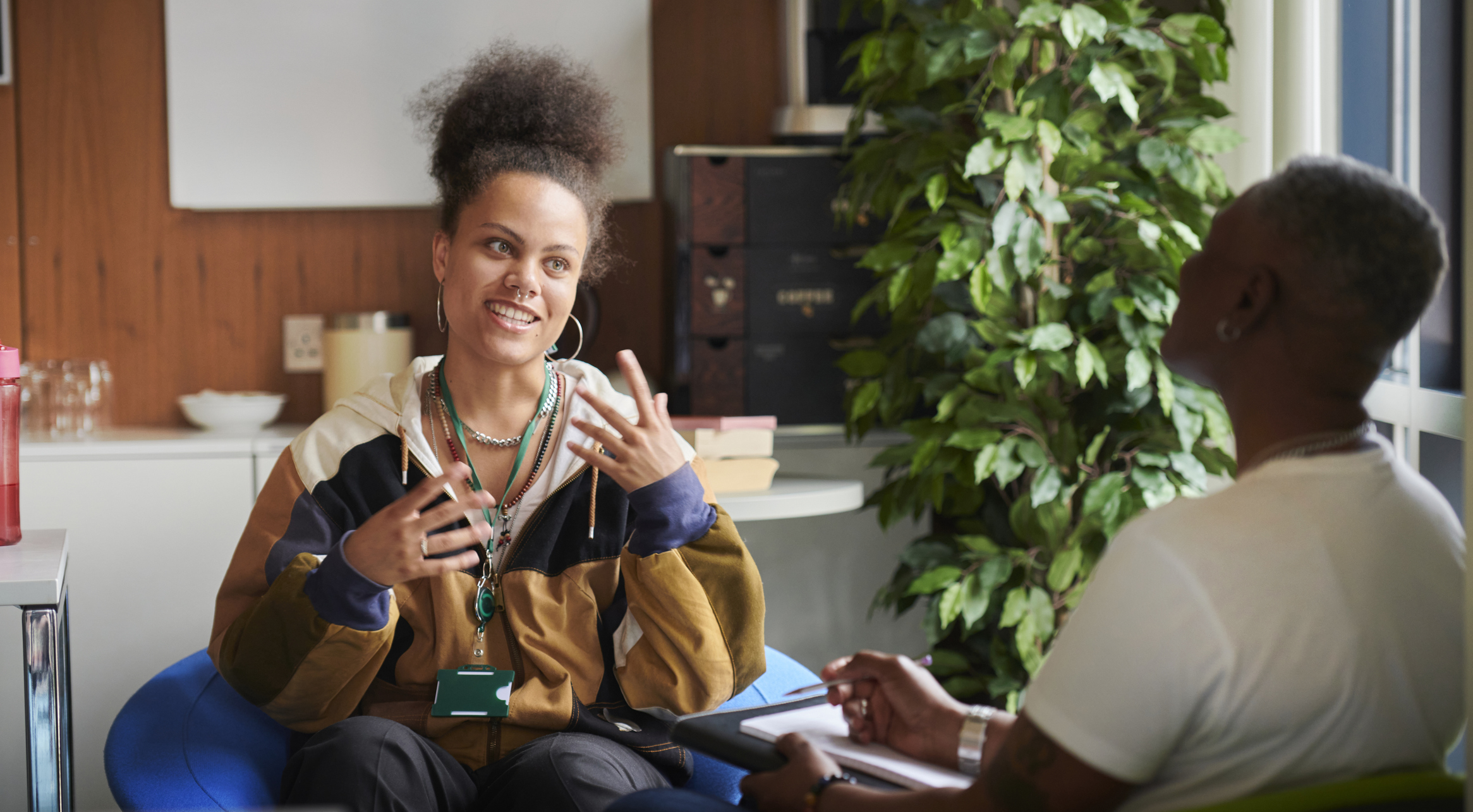 teen girl talking to therapist