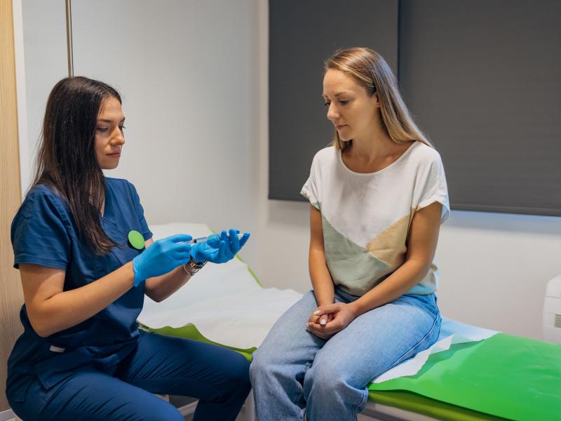 Female Patient with Doctor