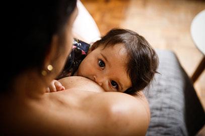 Tips For How To Combine Breastfeeding And Bottle Feeding